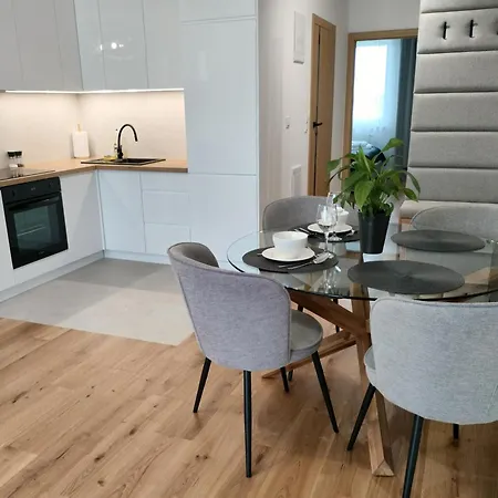 Apartment 8 Pietro Self Check-in, Parking *