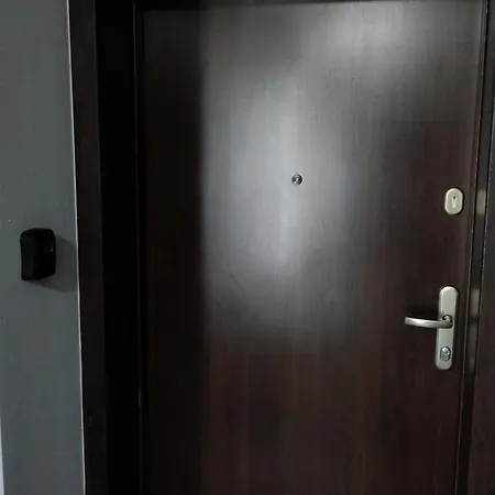 8 Pietro Self Check-in, Parking Apartment Rzeszow