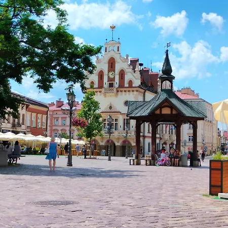 Apartament 8 Pietro Self Check-in, Parking Rzeszów