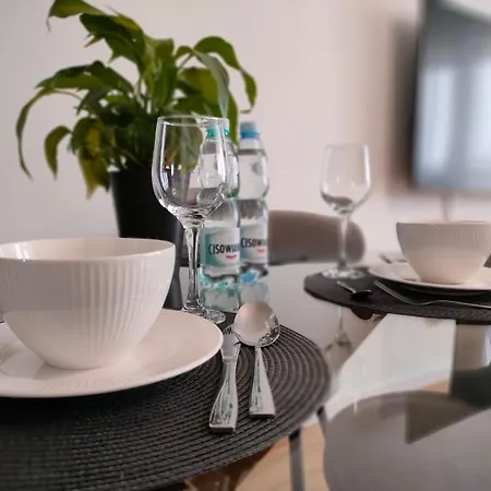 8 Pietro Self Check-in, Parking Apartment Rzeszow